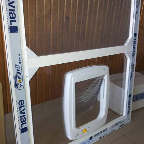 Plase antiinsecte culisante